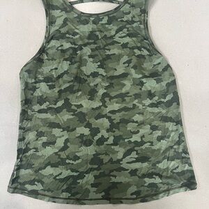 Lululemon Camo Green Women's Tank Top